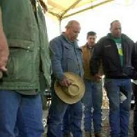 Farmers pray